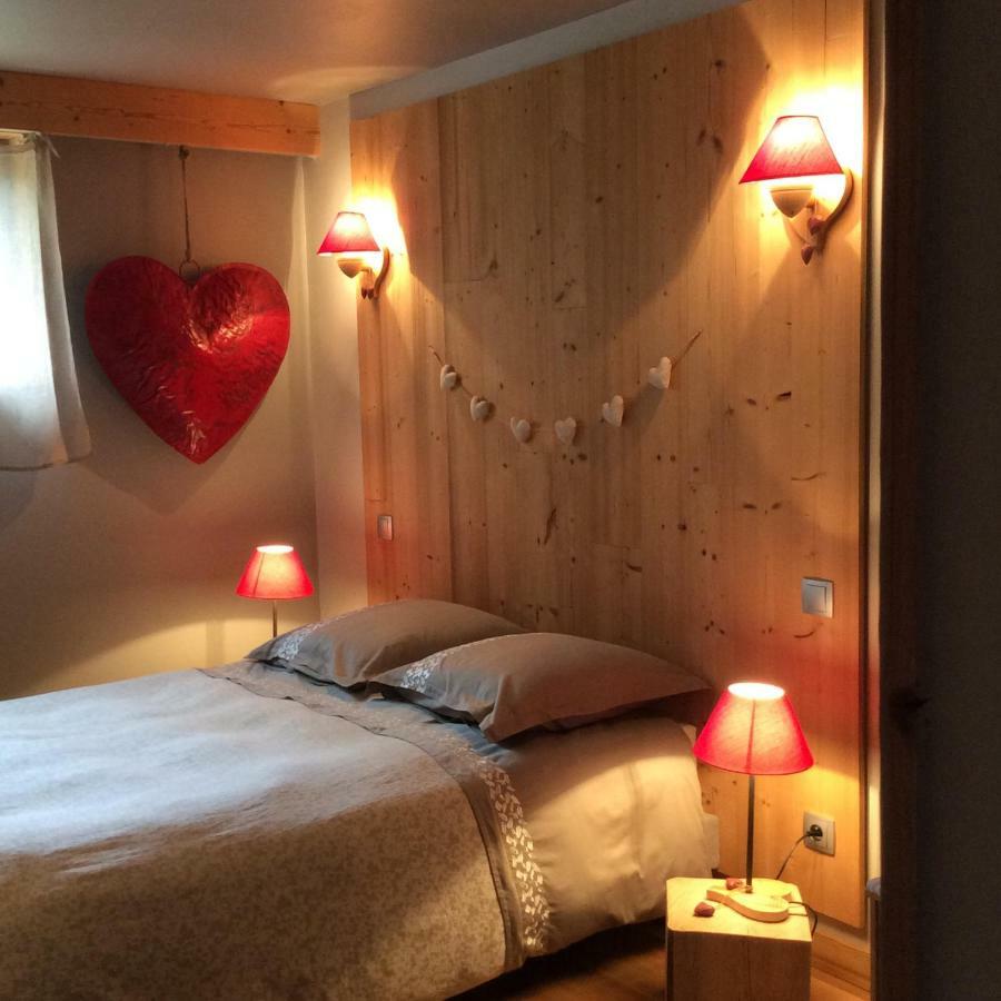 Au Charnet Bed & Breakfast Les Fourgs Luaran gambar