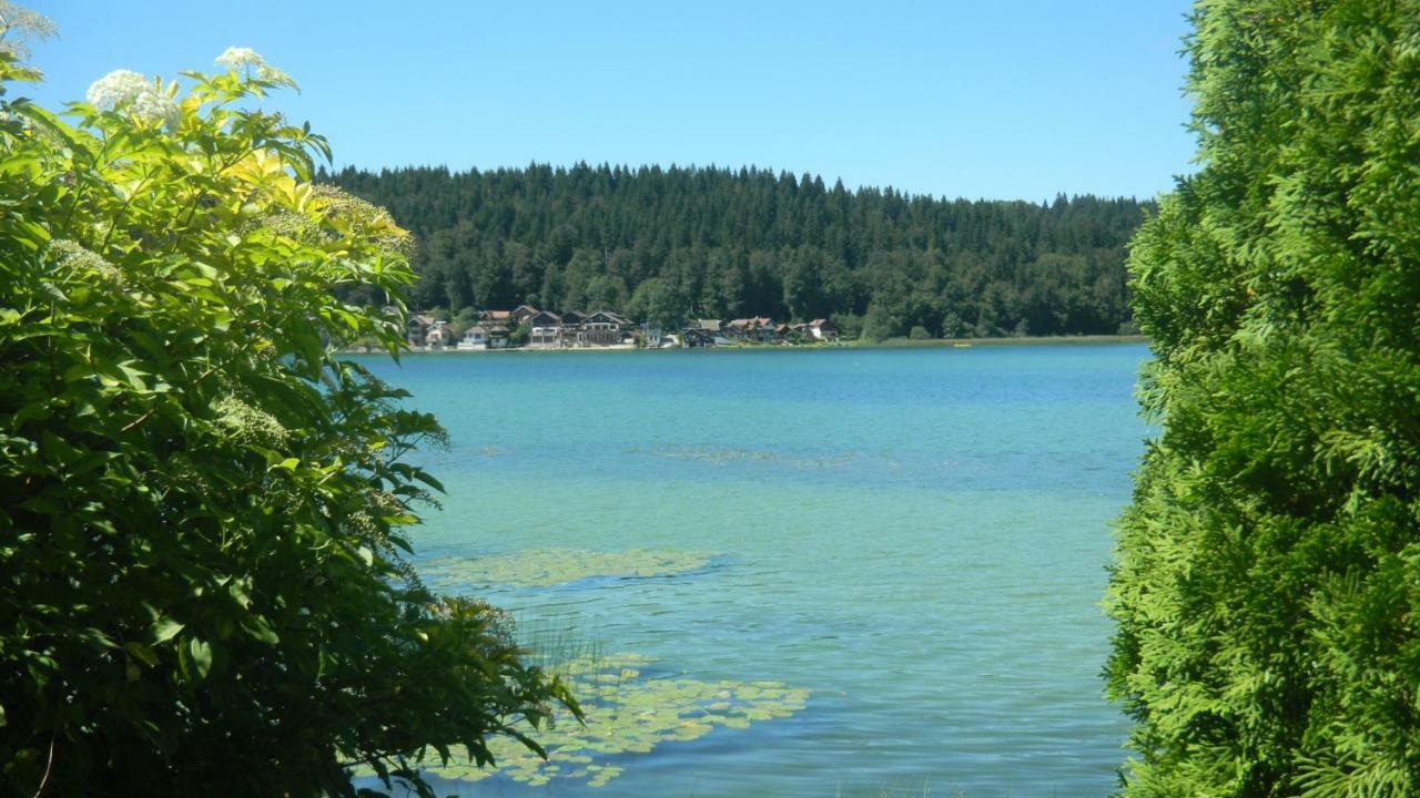 Au Charnet Bed & Breakfast Les Fourgs Luaran gambar